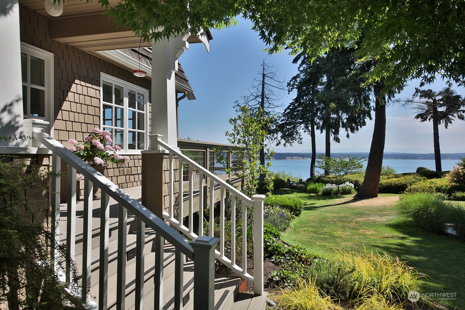 3271 Fox Spit Road Langley, WA 98260 - Photo 5 of 40 Gallery Image 5