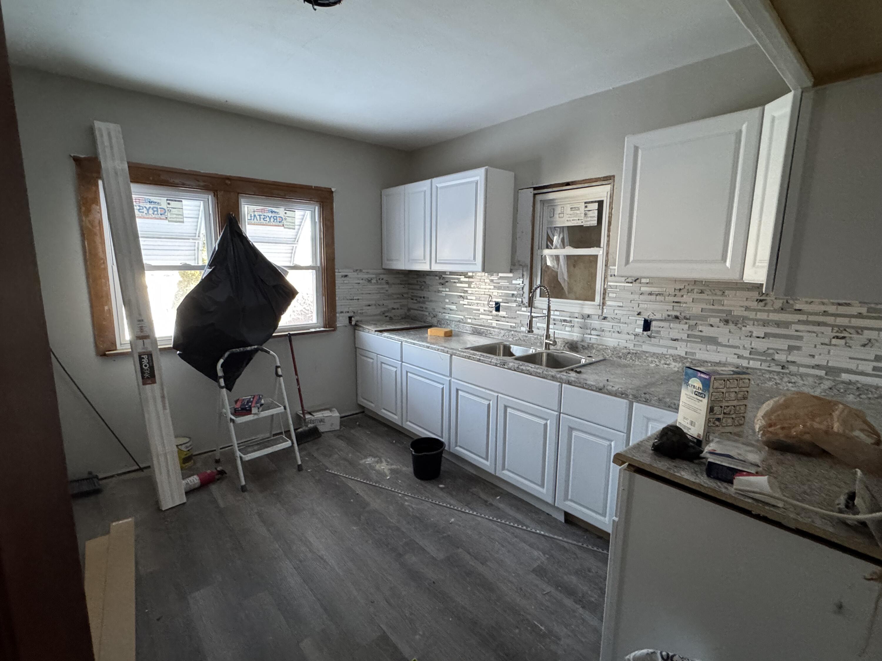 3842 North 13th Street Milwaukee, WI 53206 - Photo 2 of 19 IMG_3858