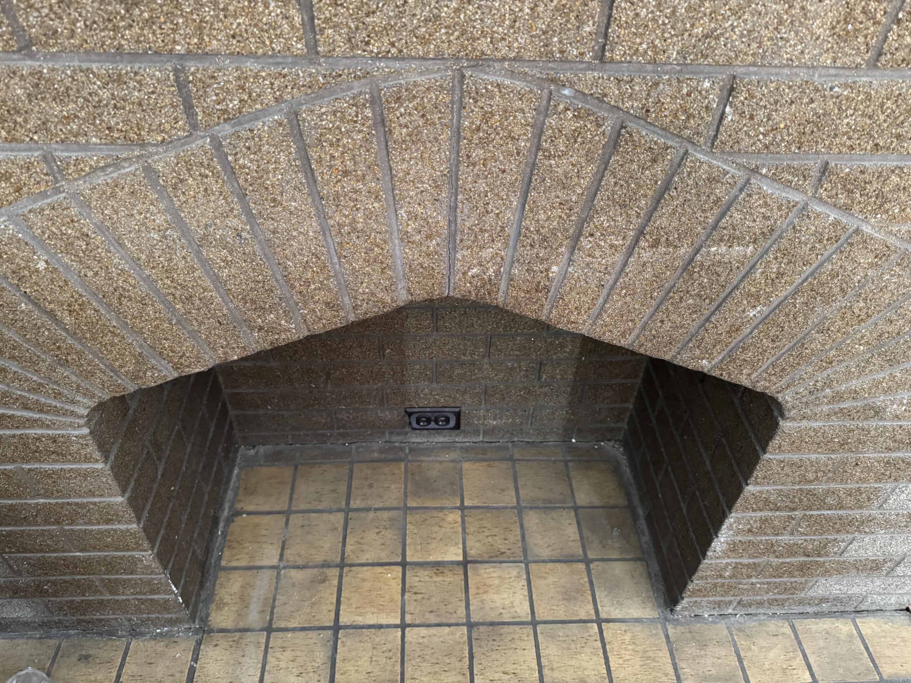 3842 North 13th Street Milwaukee, WI 53206 - Photo 6 of 19 IMG_3875