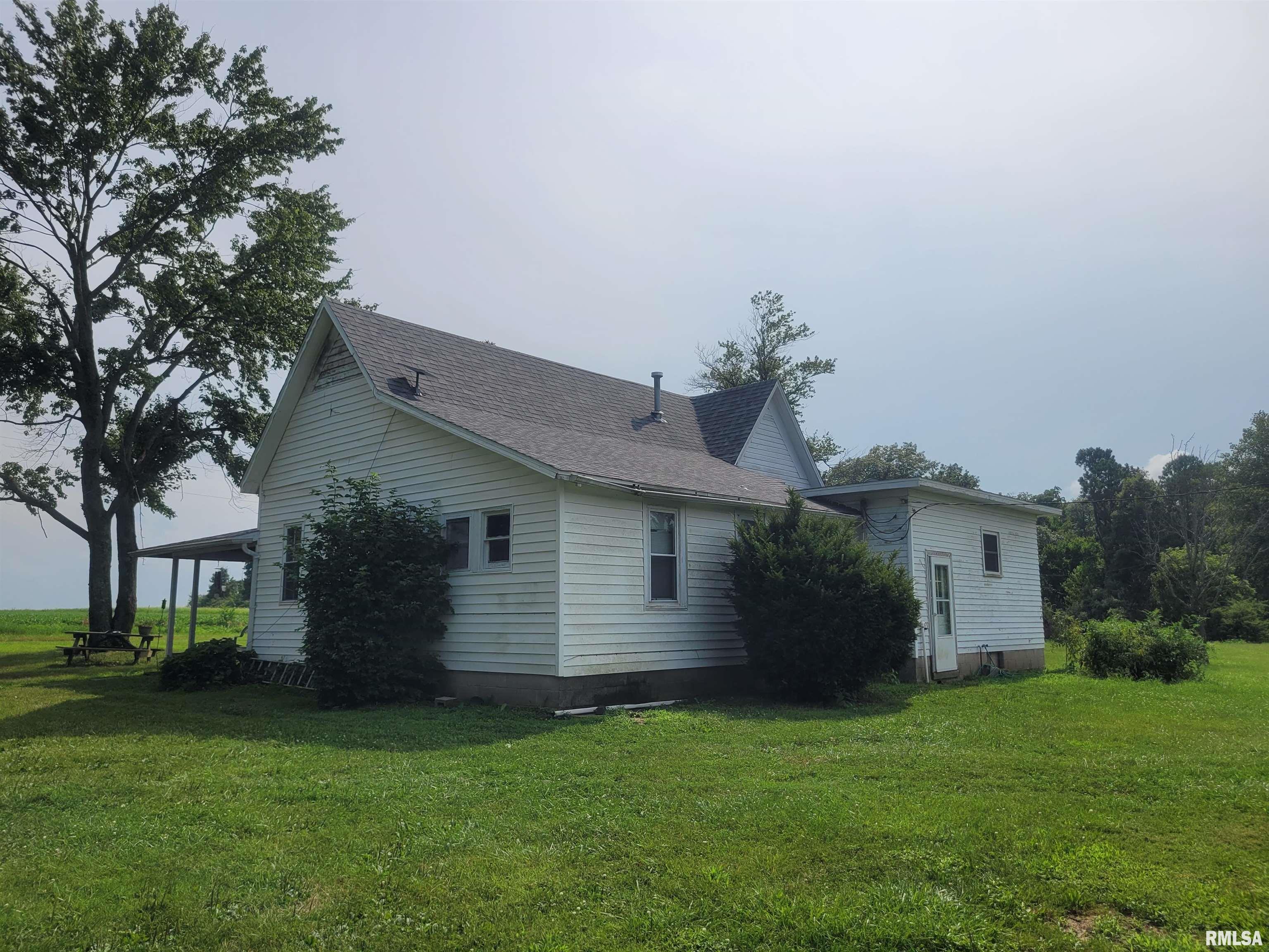 10192 East Davis Road Mount Vernon, IL 62864 - Photo 8 of 26