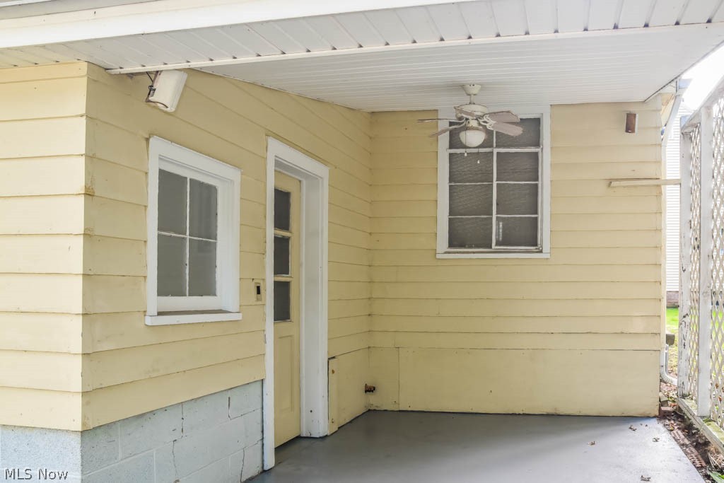 444 Schocalog Road Akron, OH 44320 - Photo 20 of 23 Covered porch on the back of the garage.