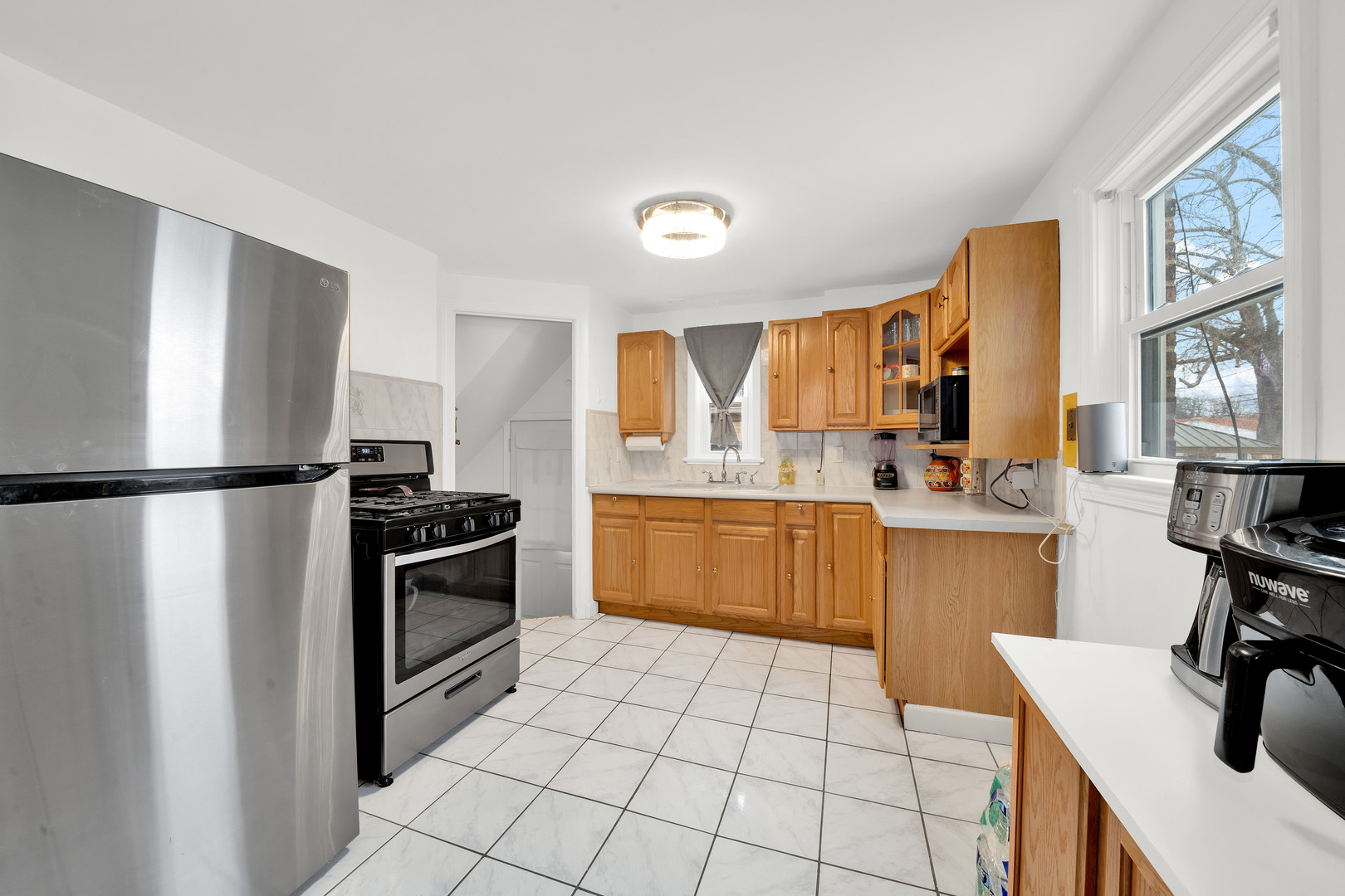 3431 South 58th Avenue Cicero, IL 60804 - Photo 8 of 18