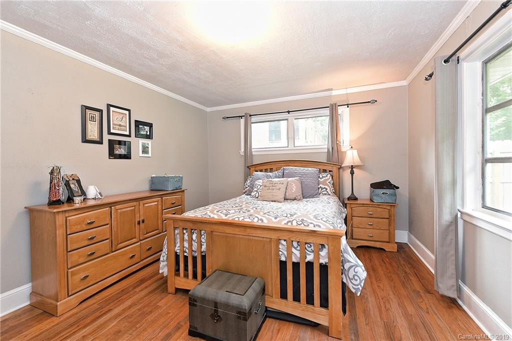 1118 Skyview Road Charlotte, NC 28208 - Photo 18 of 43 Gallery Image 18