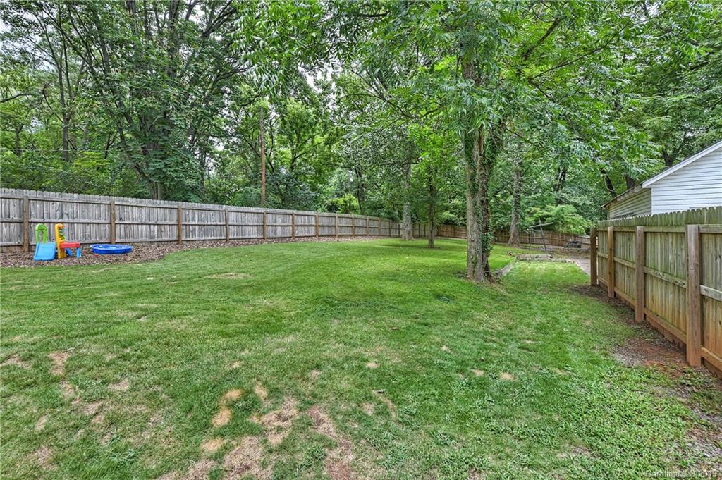 1118 Skyview Road Charlotte, NC 28208 - Photo 30 of 43 Gallery Image 30