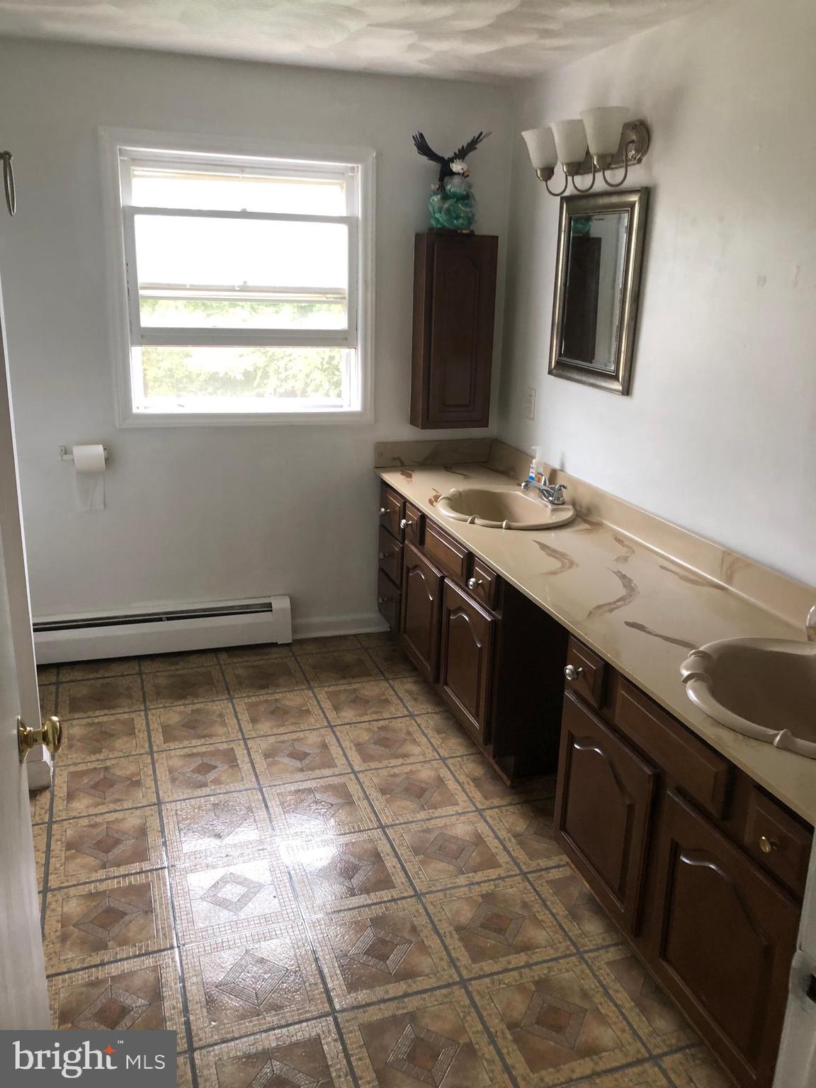 501 Sutton Road Abbottstown, PA 17301 - Photo 7 of 13 Gallery Image 7