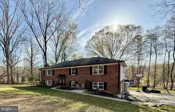 $3,100 | 8 Rolling Road, Stafford, VA 22556