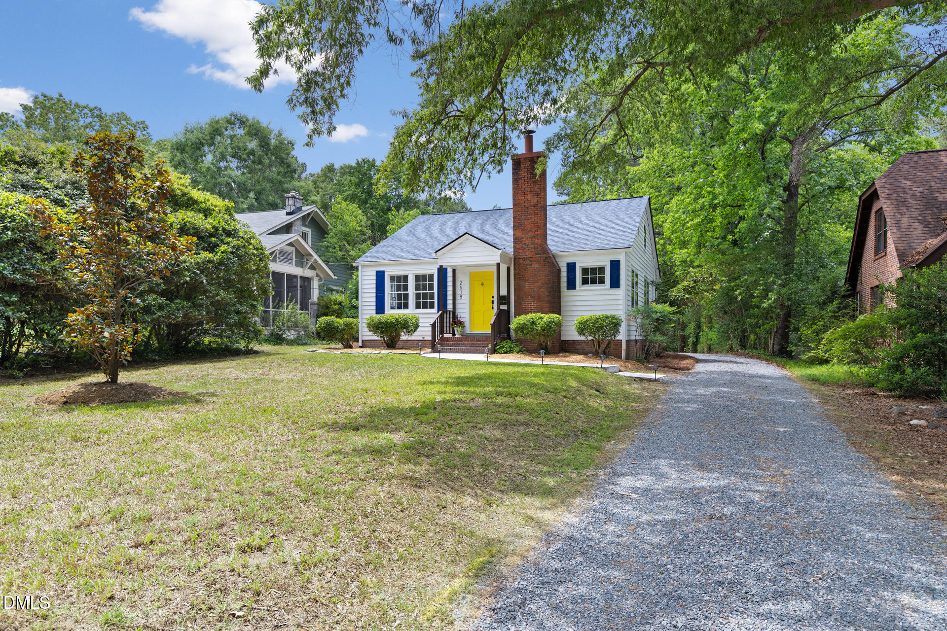 2618 Chapel Hill Road Durham, NC 27707 - Photo 3 of 36