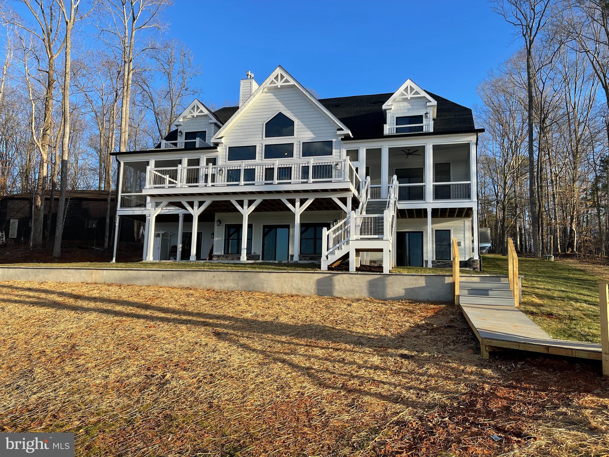 589 Busbees Point Road Bumpass, VA 23024 - Photo 8 of 123 Gallery Image 8