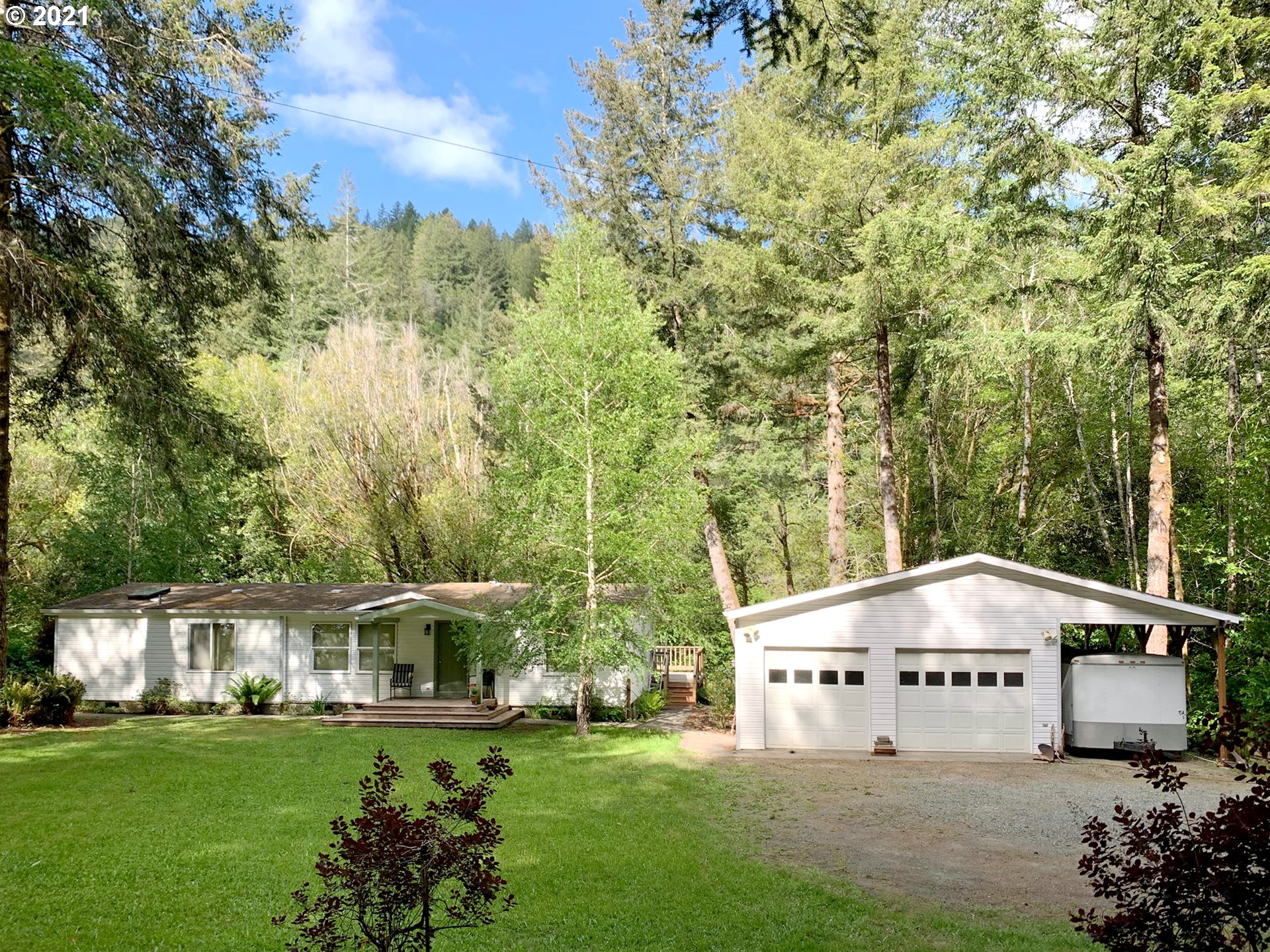 1336 Winchuck River Road Brookings, OR 97415 - Photo 2 of 27 Gallery Image 2