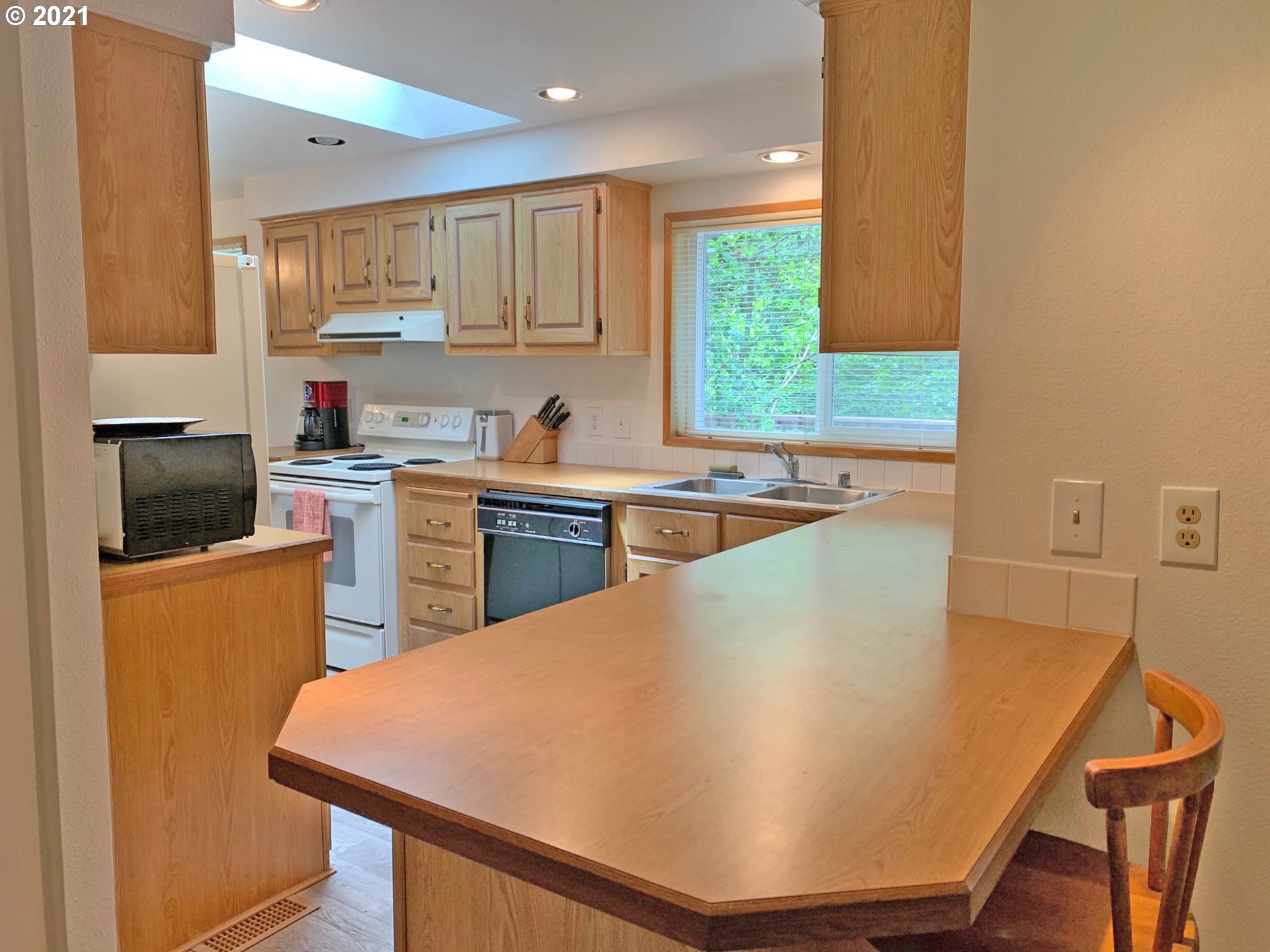 1336 Winchuck River Road Brookings, OR 97415 - Photo 12 of 27 Gallery Image 12