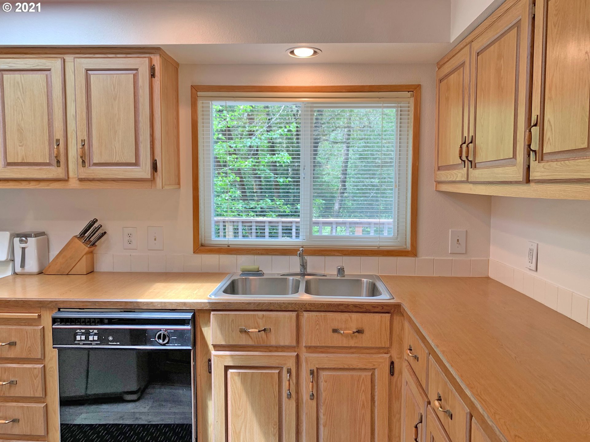 1336 Winchuck River Road Brookings, OR 97415 - Photo 14 of 27 Gallery Image 14