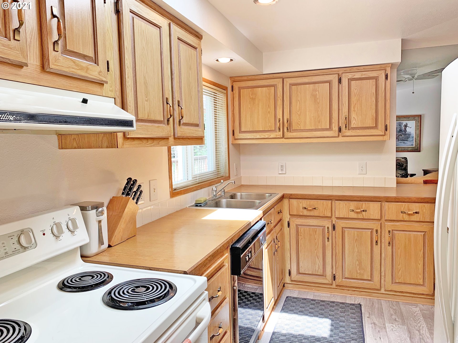 1336 Winchuck River Road Brookings, OR 97415 - Photo 15 of 27 Gallery Image 15