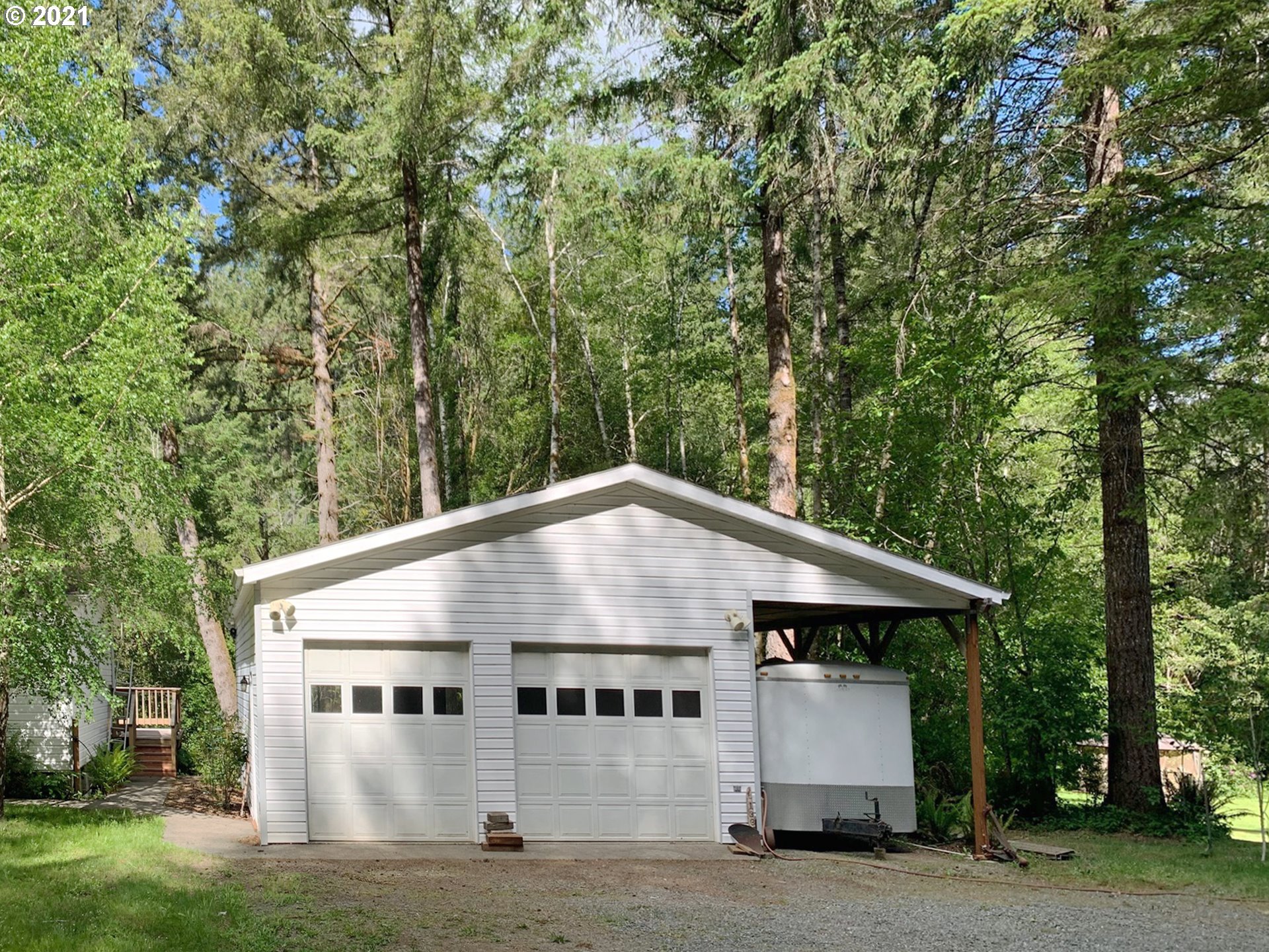 1336 Winchuck River Road Brookings, OR 97415 - Photo 3 of 27 Gallery Image 3