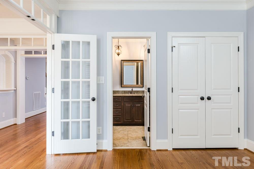520 Chapanoke Road Raleigh, NC 27603 - Photo 7 of 30