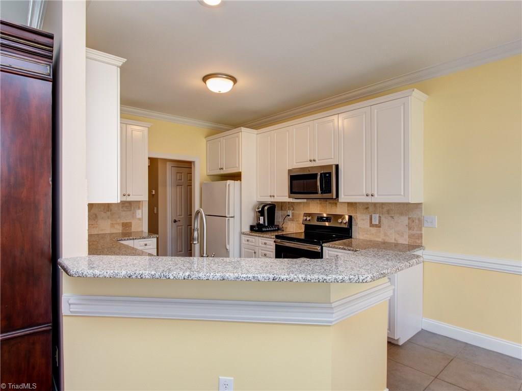 8206 Chestershire Road Oak Ridge, NC 27310 - Photo 8 of 30
