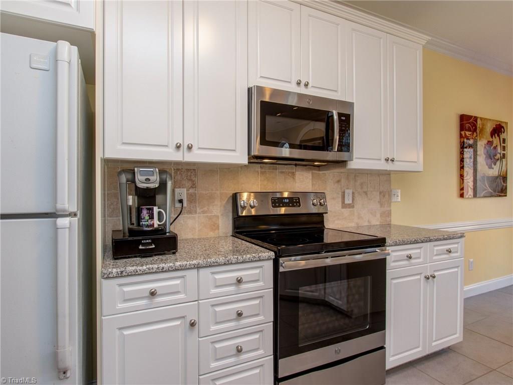 8206 Chestershire Road Oak Ridge, NC 27310 - Photo 10 of 30