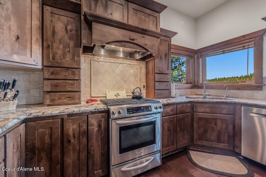 5071 South Fishhawk Court Harrison, ID 83833 - Photo 21 of 100 Kitchen Aid Gas Range