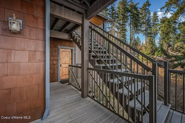 $3,500,000 | 5071 South Fishhawk Court, Harrison, ID 83833