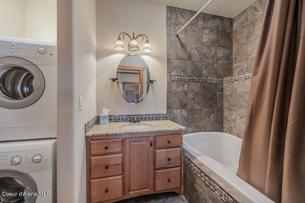 5071 South Fishhawk Court Harrison, ID 83833 - Photo 74 of 100 Bath/Laundry