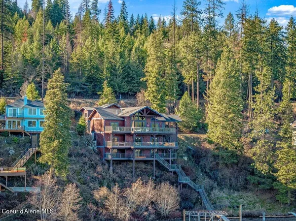 $3,500,000 | 5071 South Fishhawk Court, Harrison, ID 83833