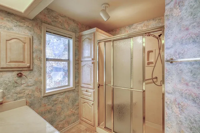 $595,000 | 266 Quail, Meadowlakes, TX 78654