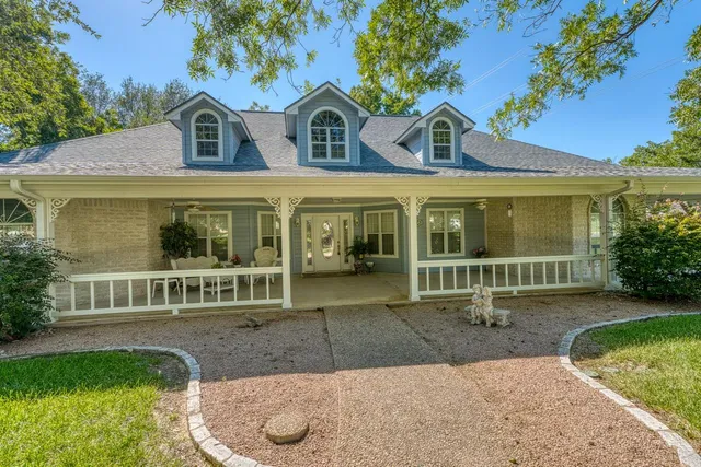 $595,000 | 266 Quail, Meadowlakes, TX 78654