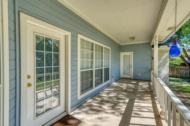 $595,000 | 266 Quail, Meadowlakes, TX 78654