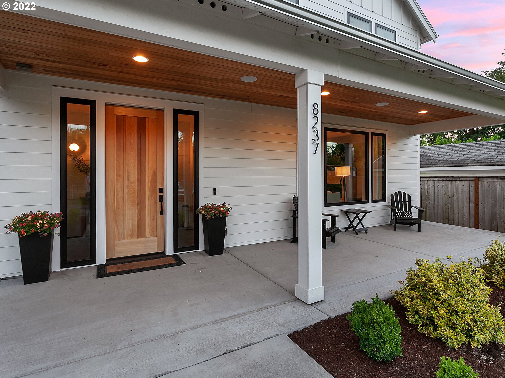 8237 Southwest 46th Avenue Portland, OR 97219 - Photo 2 of 32 Gallery Image 2