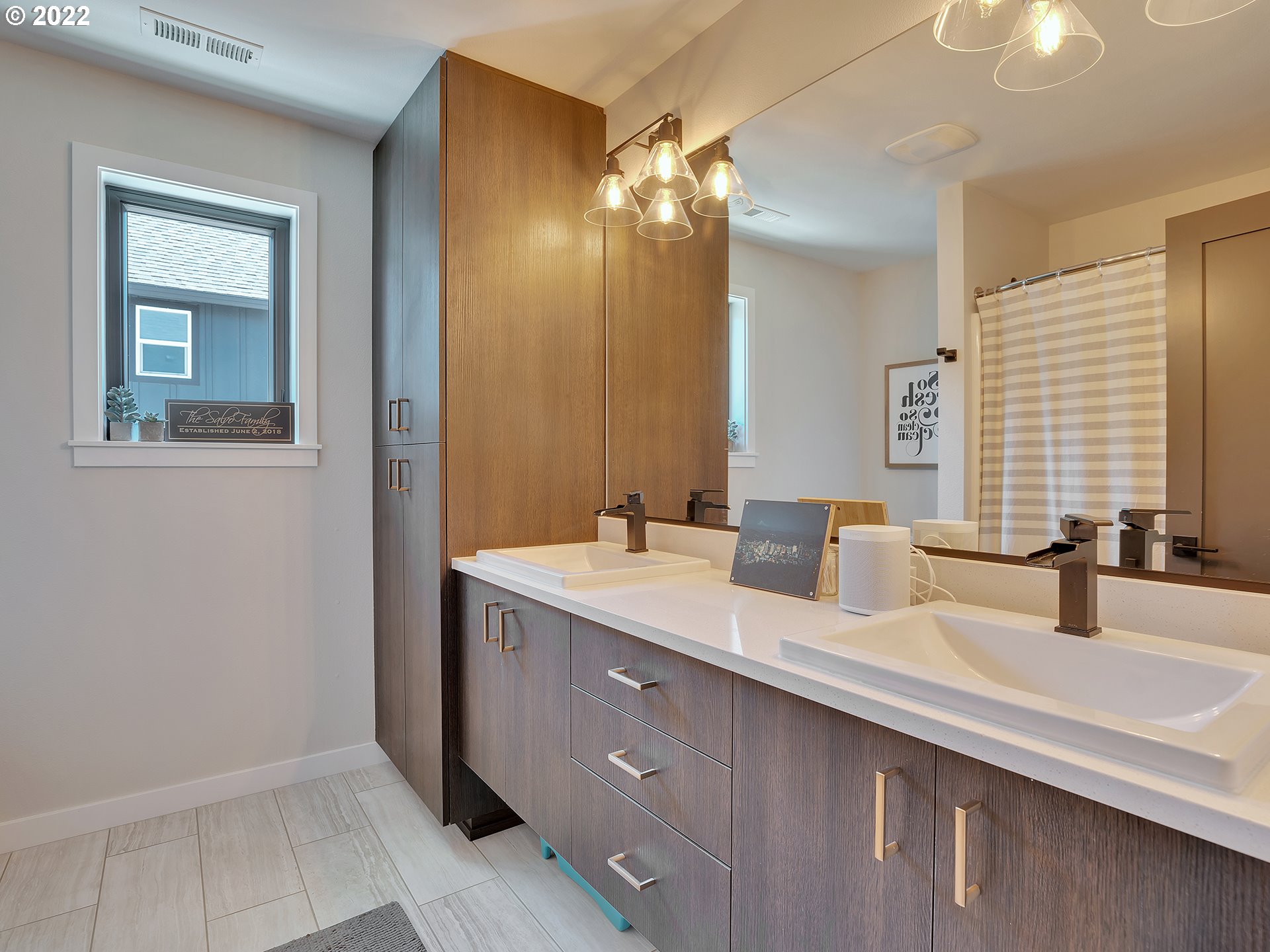 8237 Southwest 46th Avenue Portland, OR 97219 - Photo 30 of 32 Gallery Image 30