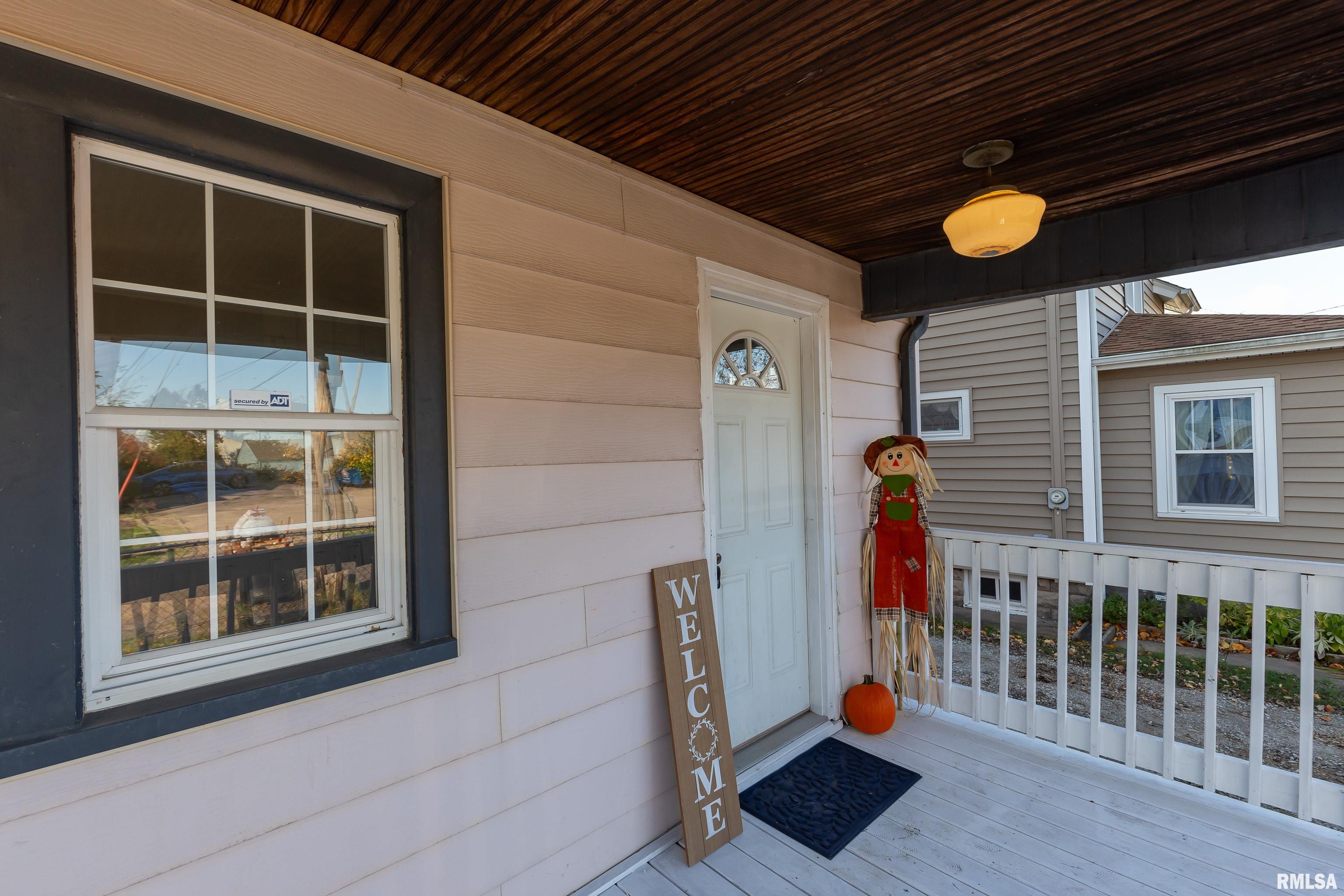 1616 25th Avenue Moline, IL 61265 - Photo 4 of 30
