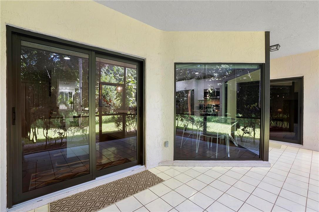5610 Coach House Circle, Unit D Boca Raton, FL 33486 - Photo 15 of 17 Photo 15