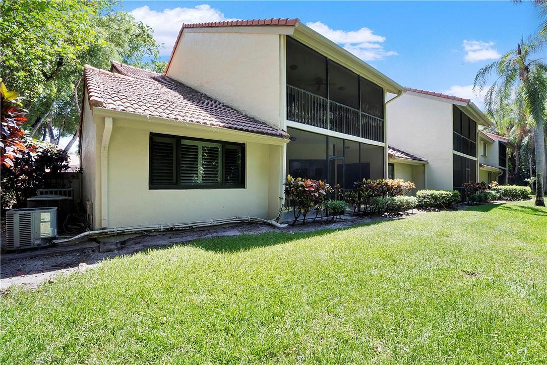 5610 Coach House Circle, Unit D Boca Raton, FL 33486 - Photo 16 of 17 Photo 16