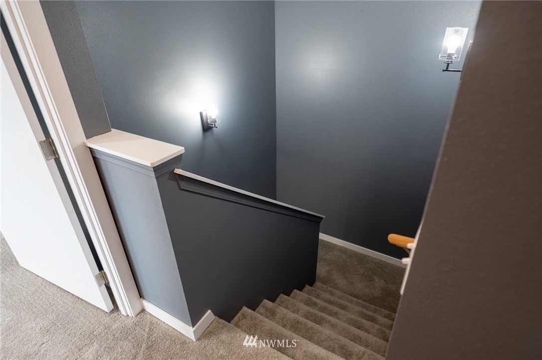 427 Rohrer Loop Sedro-Woolley, WA 98284 - Photo 17 of 36 view of an empty room