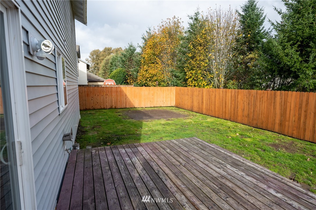 427 Rohrer Loop Sedro-Woolley, WA 98284 - Photo 34 of 36 a view of backyard with wooden floor