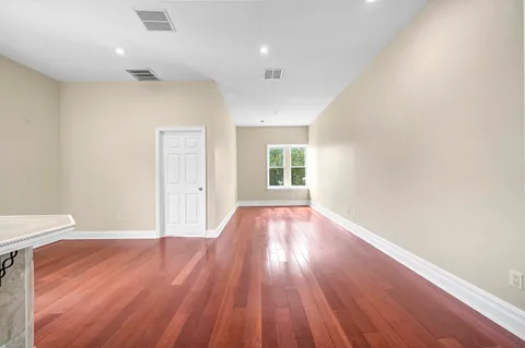 $429,000 | 240 Clendenny Avenue, Unit 5A, Jersey City, NJ 07304