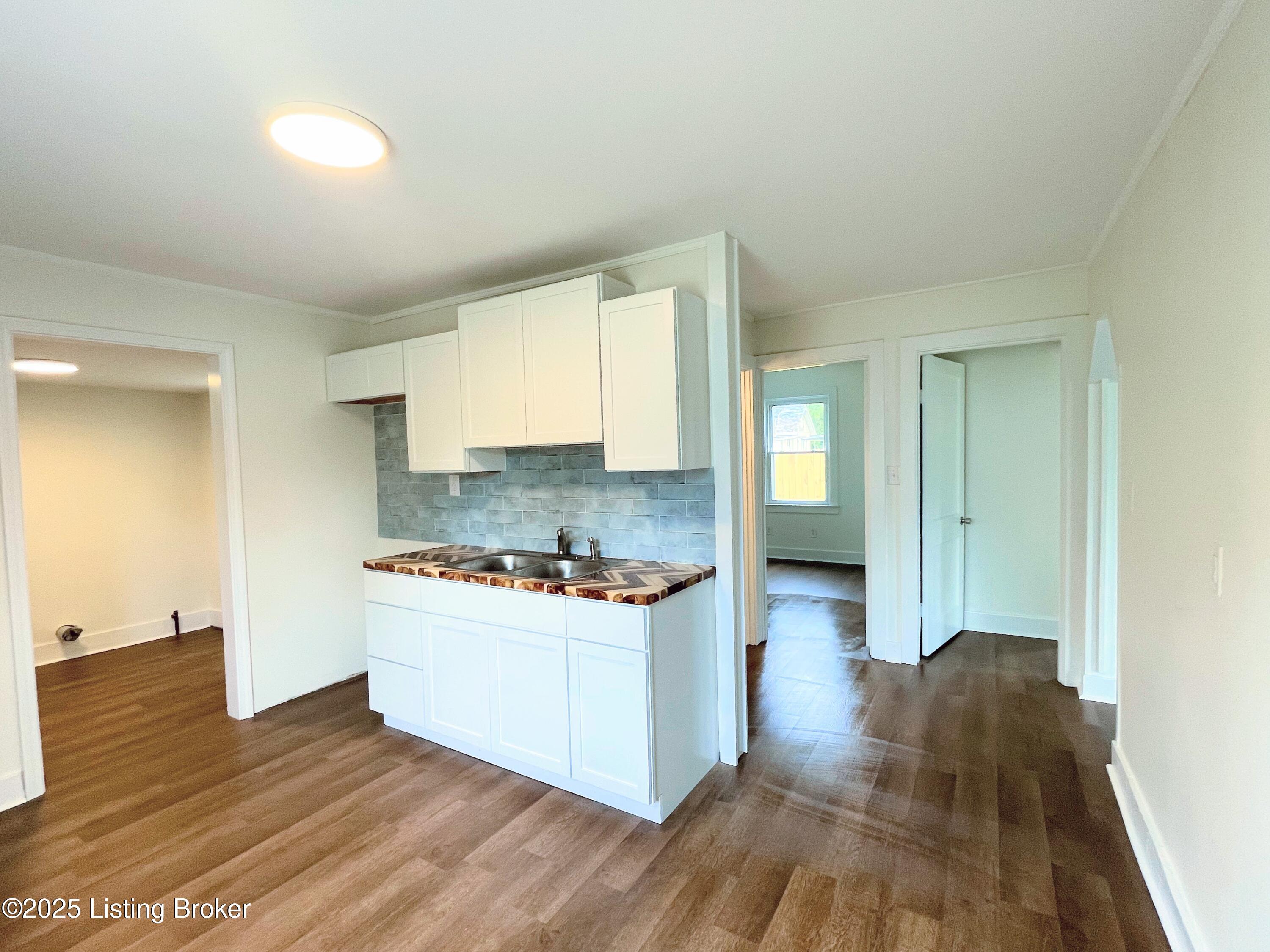3004 Wayne Road Louisville, KY 40216 - Photo 27 of 44 IMG_0927
