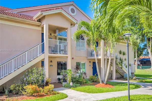 $310,000 | 10610 Southwest 158th Court, Unit 107, Miami, FL 33196