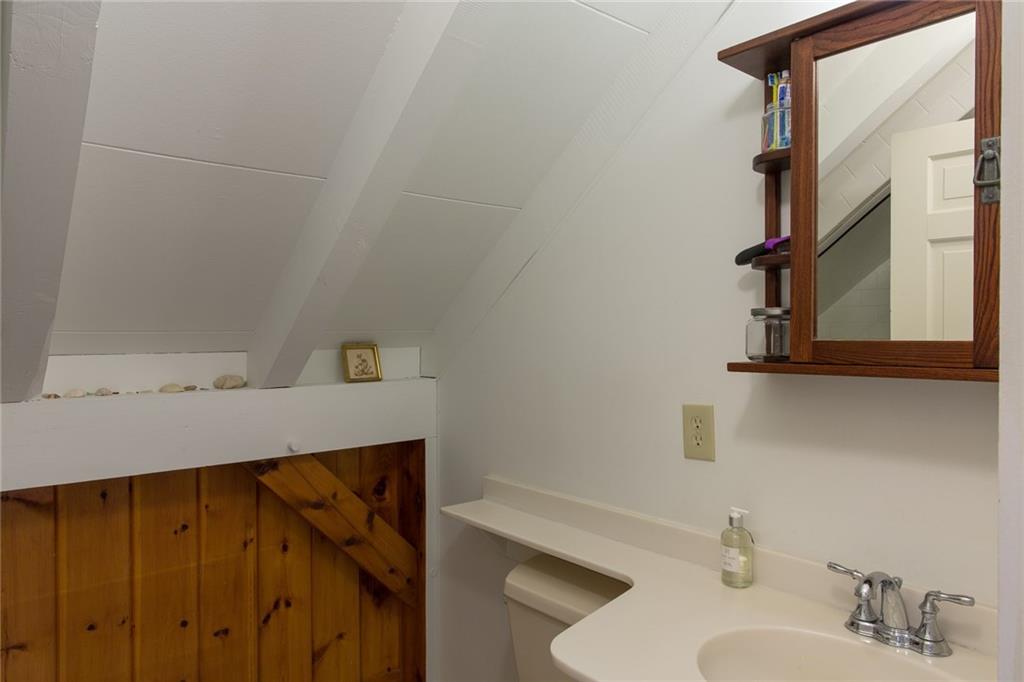 9 Merrill Road Freeport, ME 04032 - Photo 13 of 21 Photo
