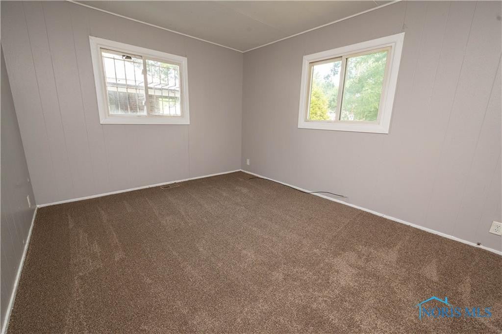 4027 Amsterdam Road Toledo, OH 43607 - Photo 13 of 20 Gallery Image 13
