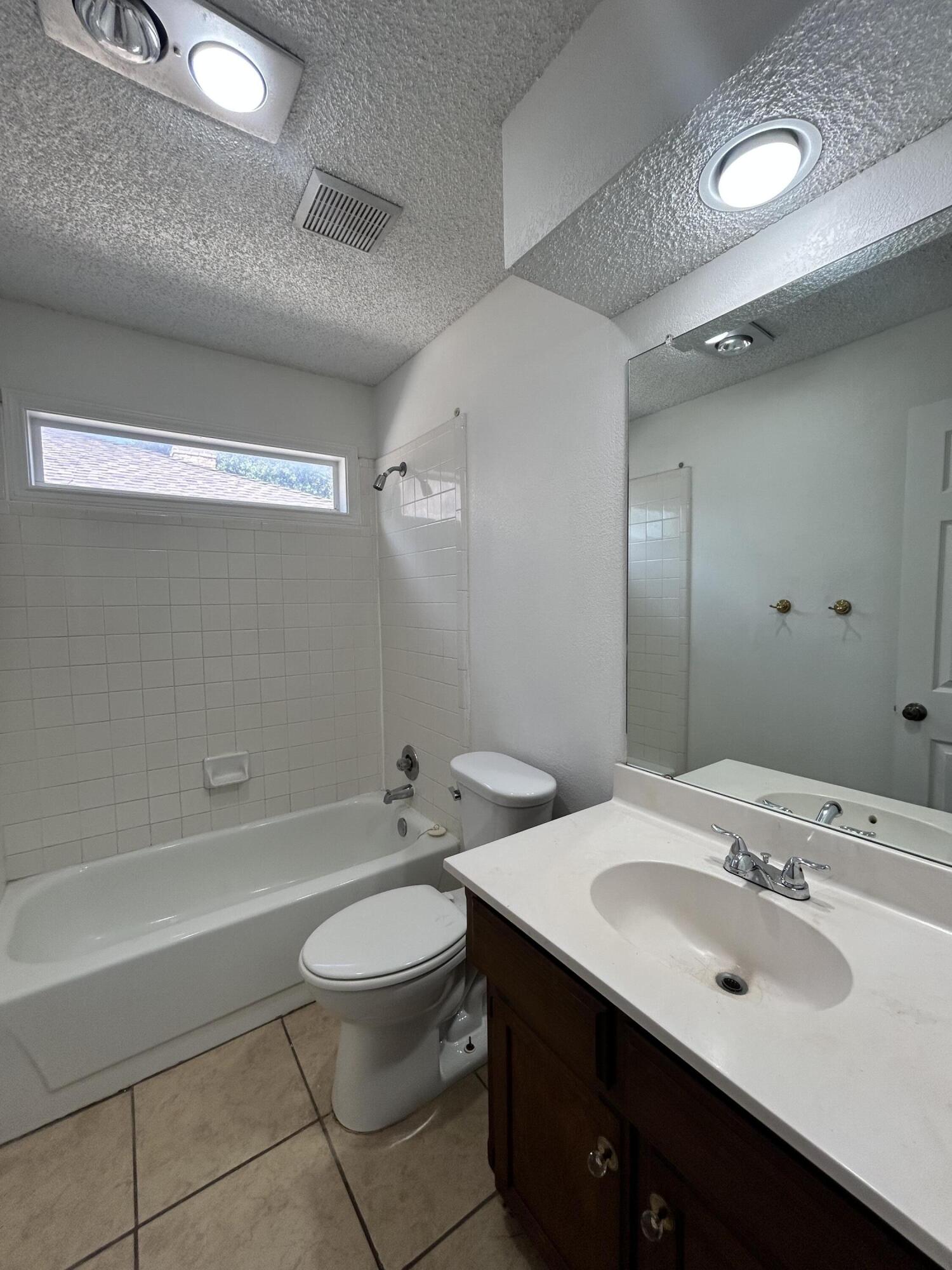 5714 88th Street Lubbock, TX 79424 - Photo 7 of 16 IMG_5258