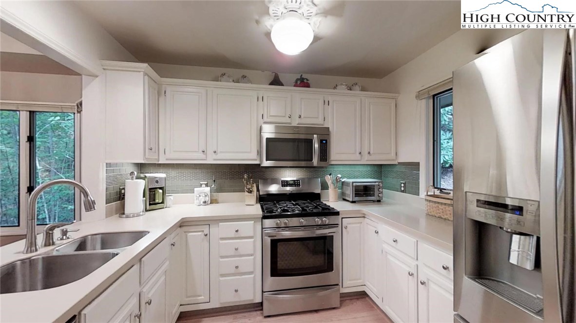 155 Far Sawrey, Unit 1 Boone, NC 28607 - Photo 3 of 38