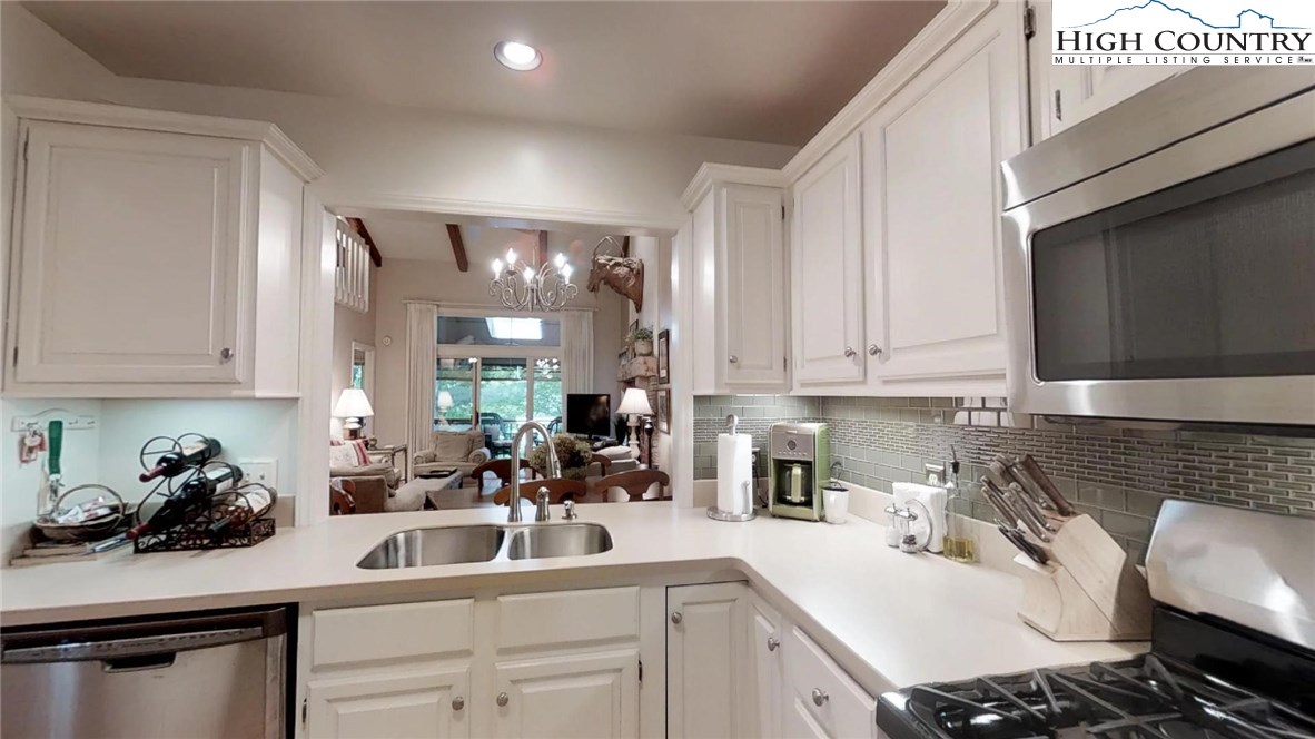 155 Far Sawrey, Unit 1 Boone, NC 28607 - Photo 4 of 38