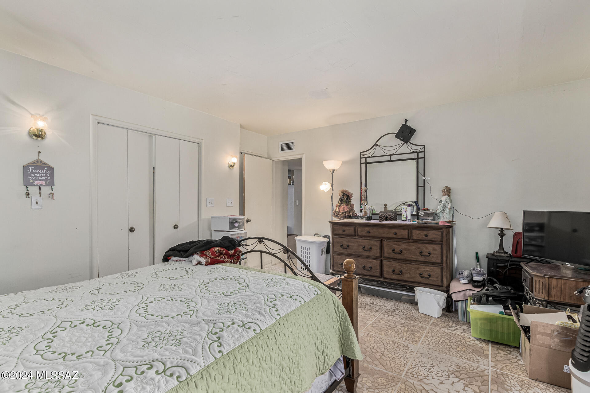 2731 West Milton Road Tucson, AZ 85746 - Photo 15 of 26 Gallery Image 15