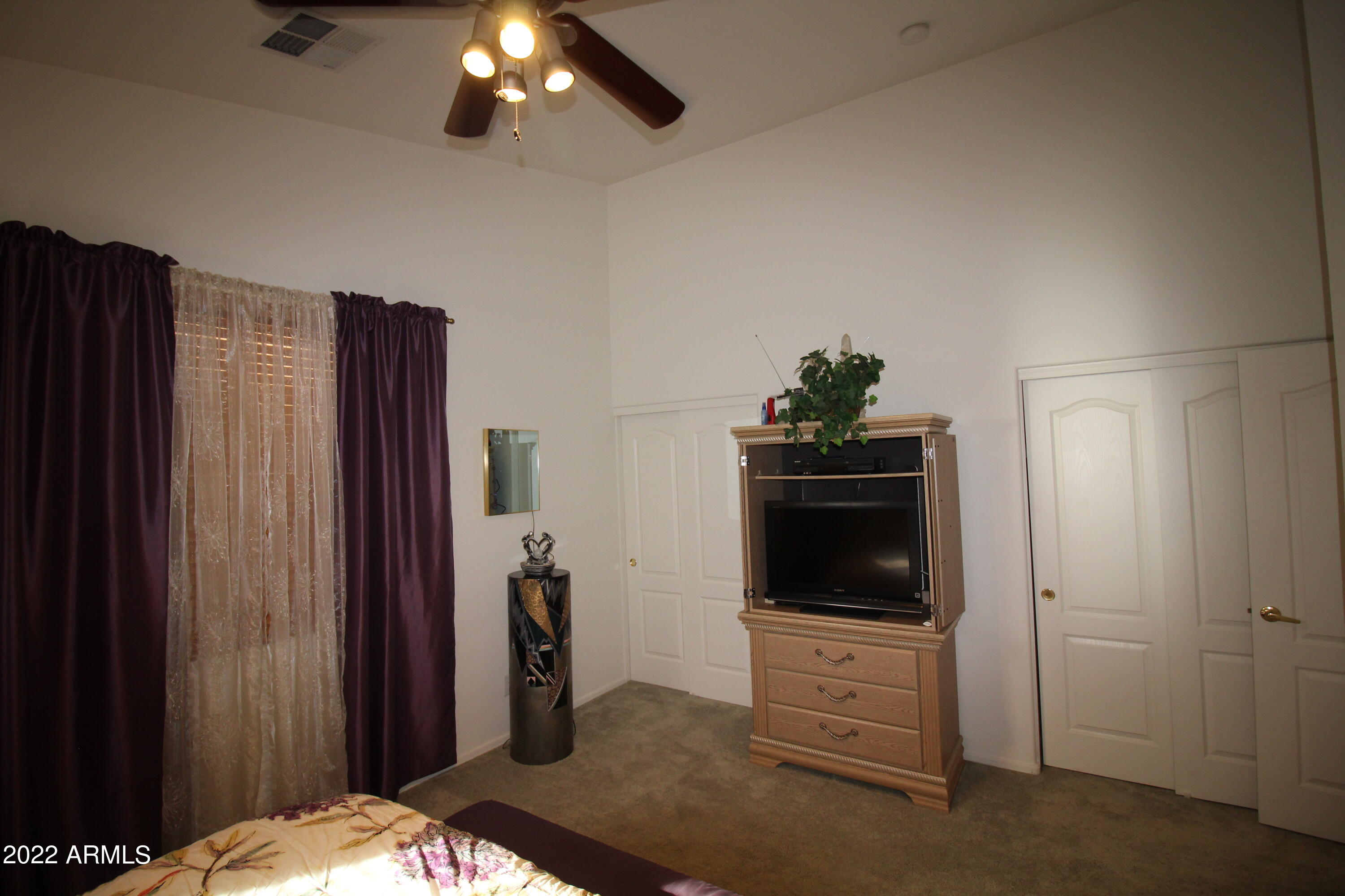 3928 East Minton Street Phoenix, AZ 85042 - Photo 17 of 24 IMG_1091