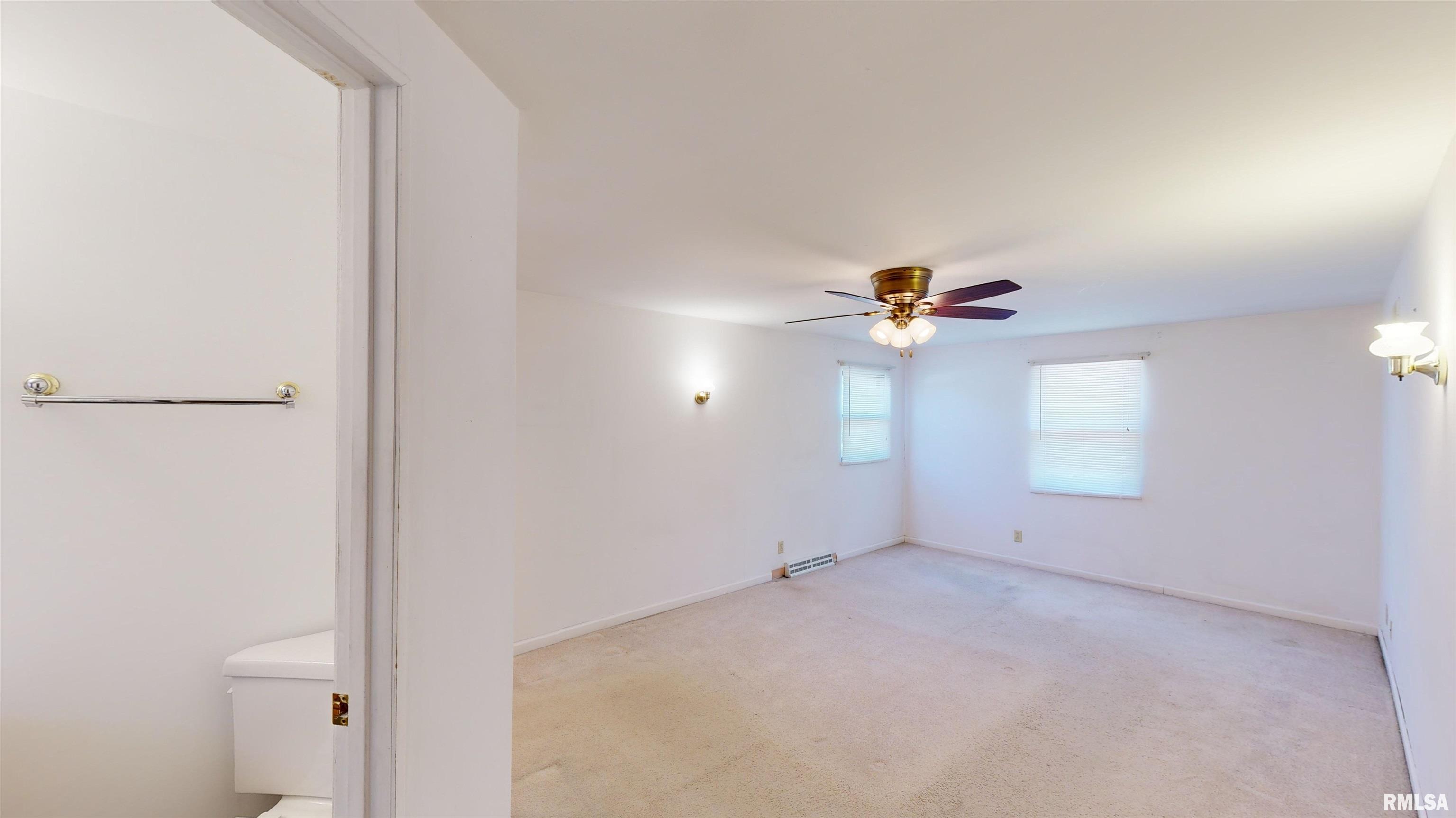704 Devonshire Road Washington, IL 61571 - Photo 27 of 54 Gallery Image 27