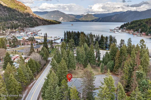 $545,000 | 33885 North Moonbeam Court, Bayview, ID 83803