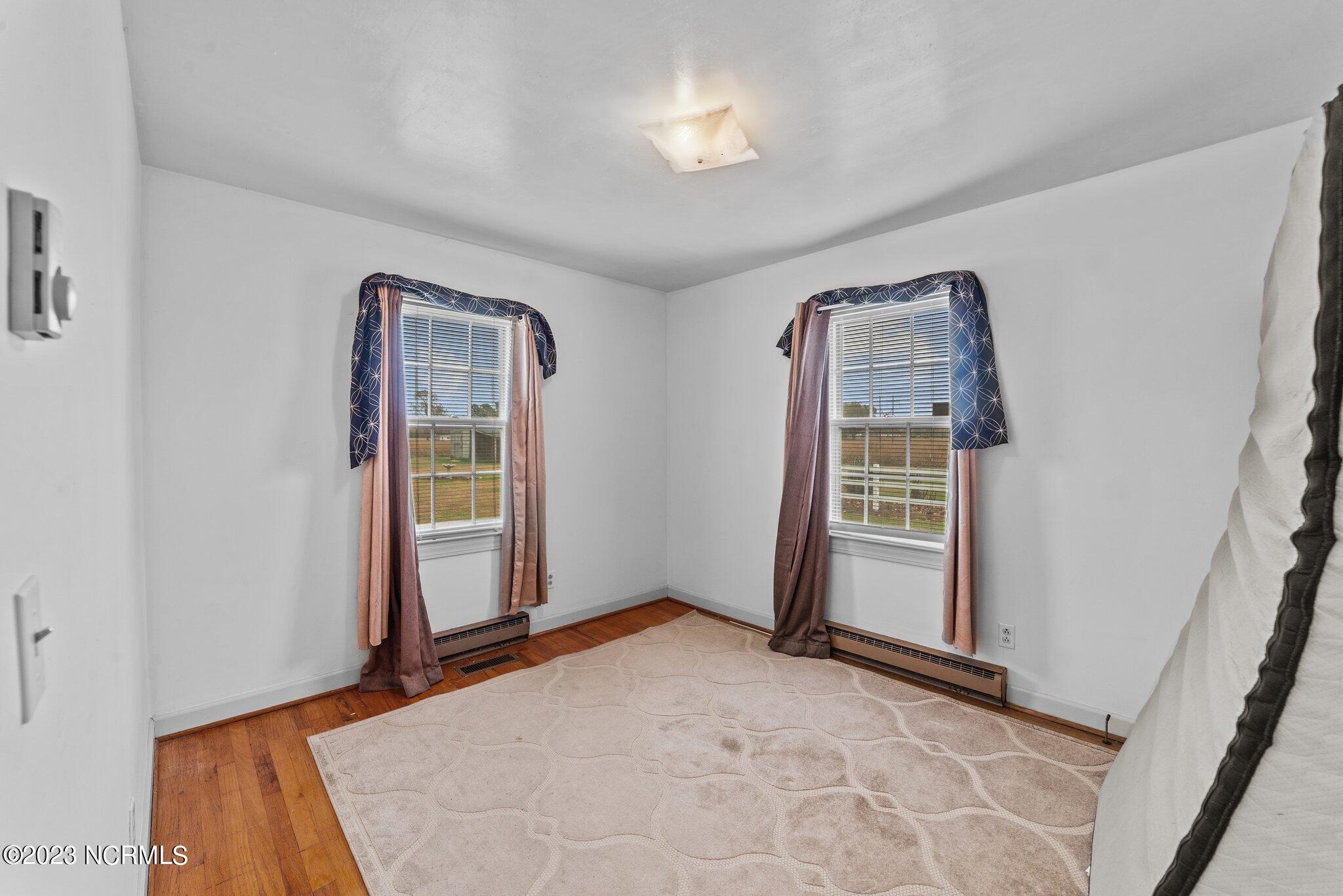8039 Stantonsburg Road Farmville, NC 27828 - Photo 18 of 33 3rd Bedroom