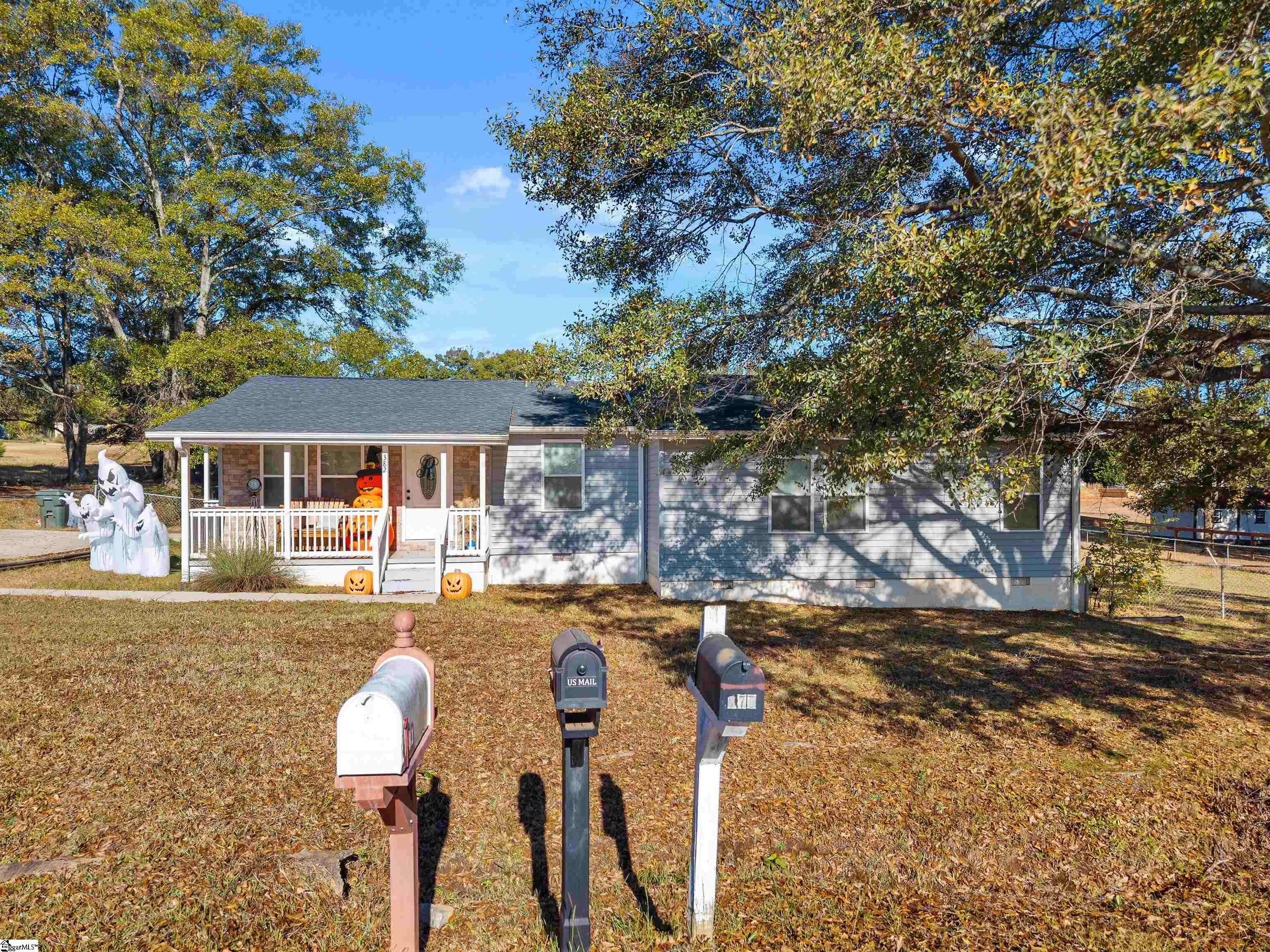 382 Hudson Water Road Greer, SC 29651 - Photo 7 of 10