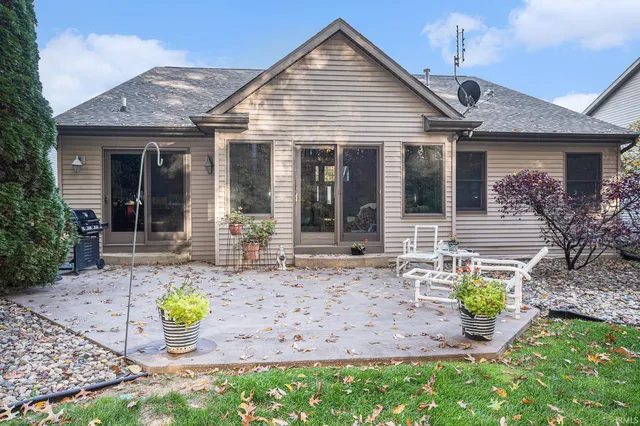 $315,000 | 1647 Brookstone Court, Elkhart, IN 46514