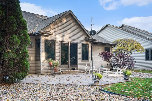 $315,000 | 1647 Brookstone Court, Elkhart, IN 46514